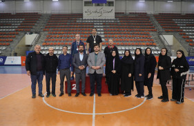 مجتمع التكنولوجيا يحتفل ببطل ثلاثي متتالي في بطولة تنس الطاولة بمنطقة الابتكار الإيرانية